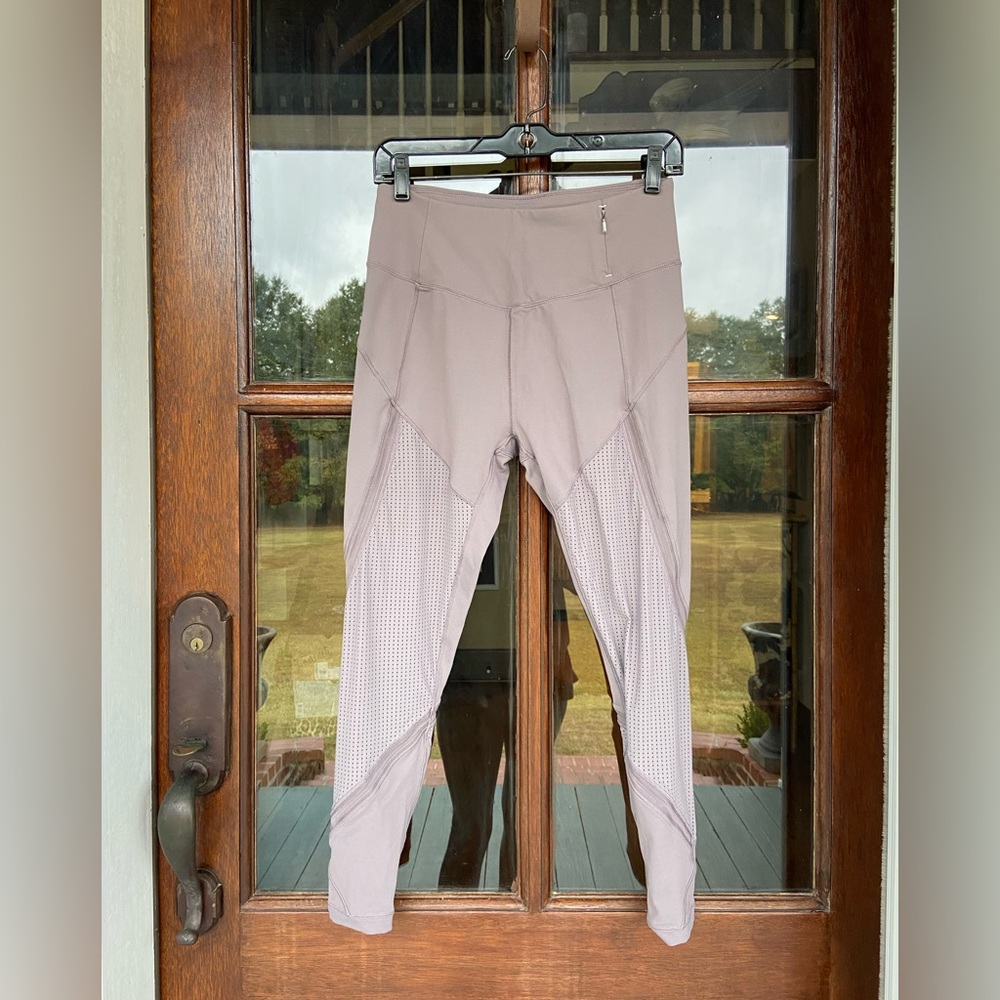 CALIA by‎ Carrie Underwood leggings. Gray (M)